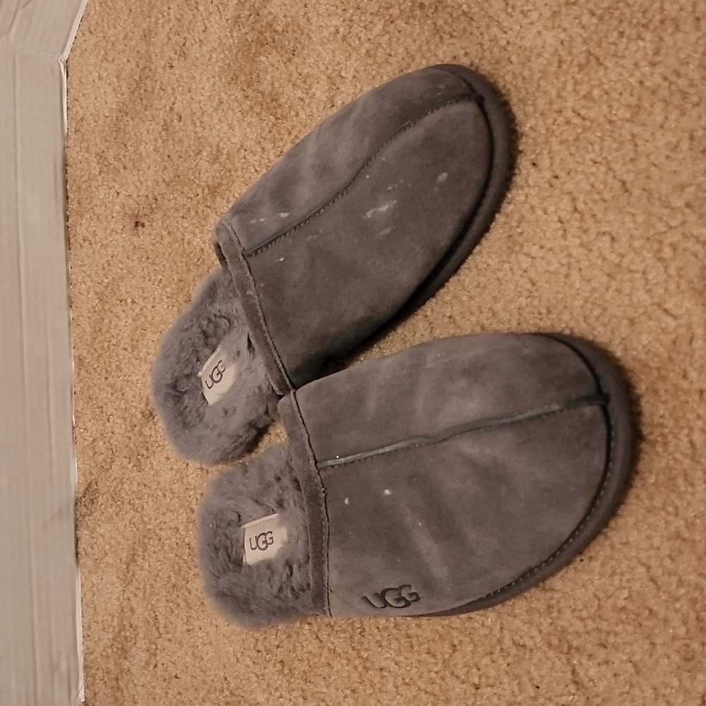 UGG Men's Scuff Slippers